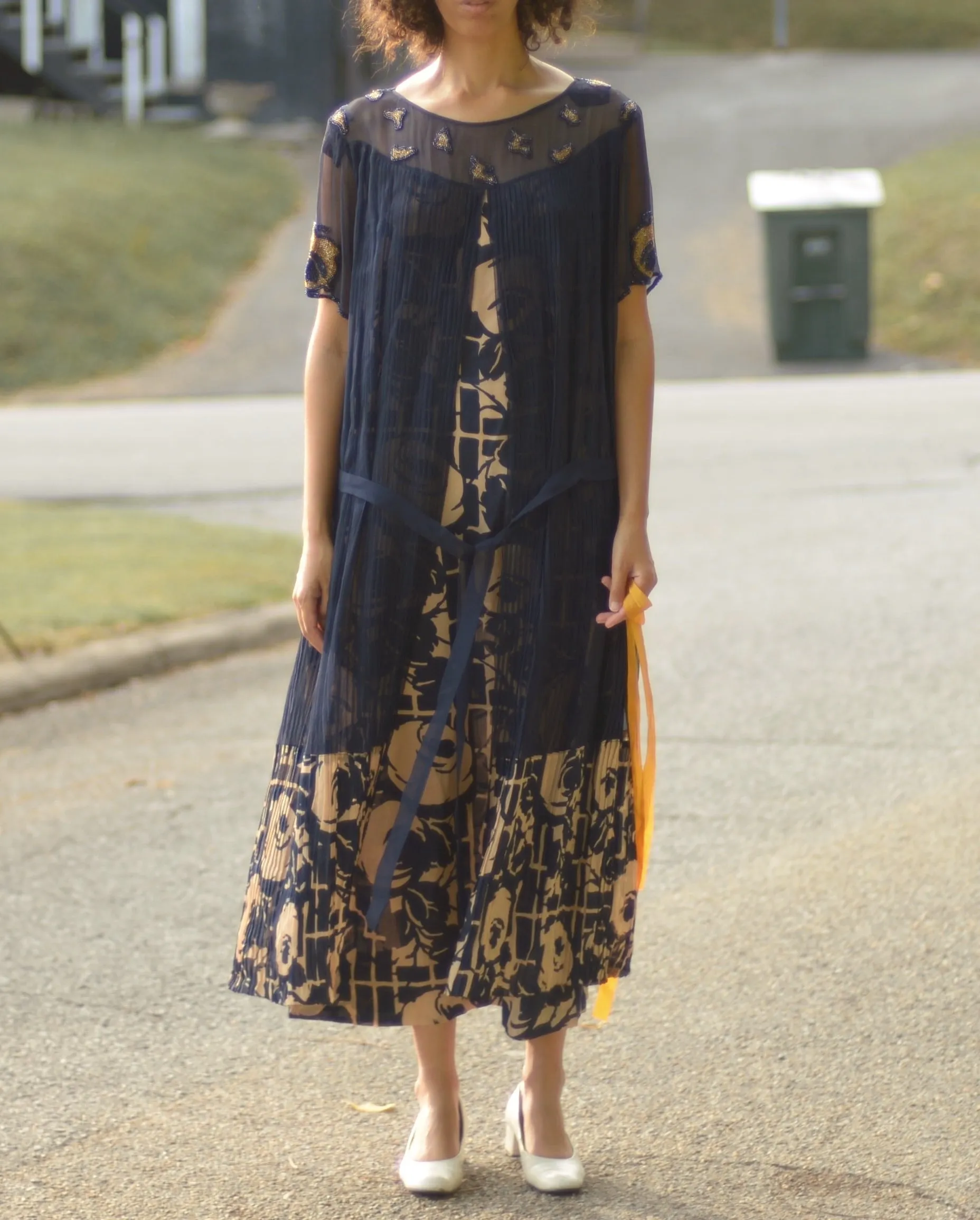 1920s navy blue and beige floral silk drop waist flapper dress