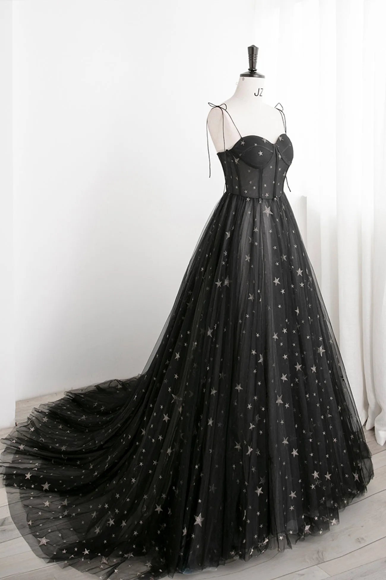 Black Tulle Long Prom Dress with Stars, Cute Spaghetti Straps Graduation Dress