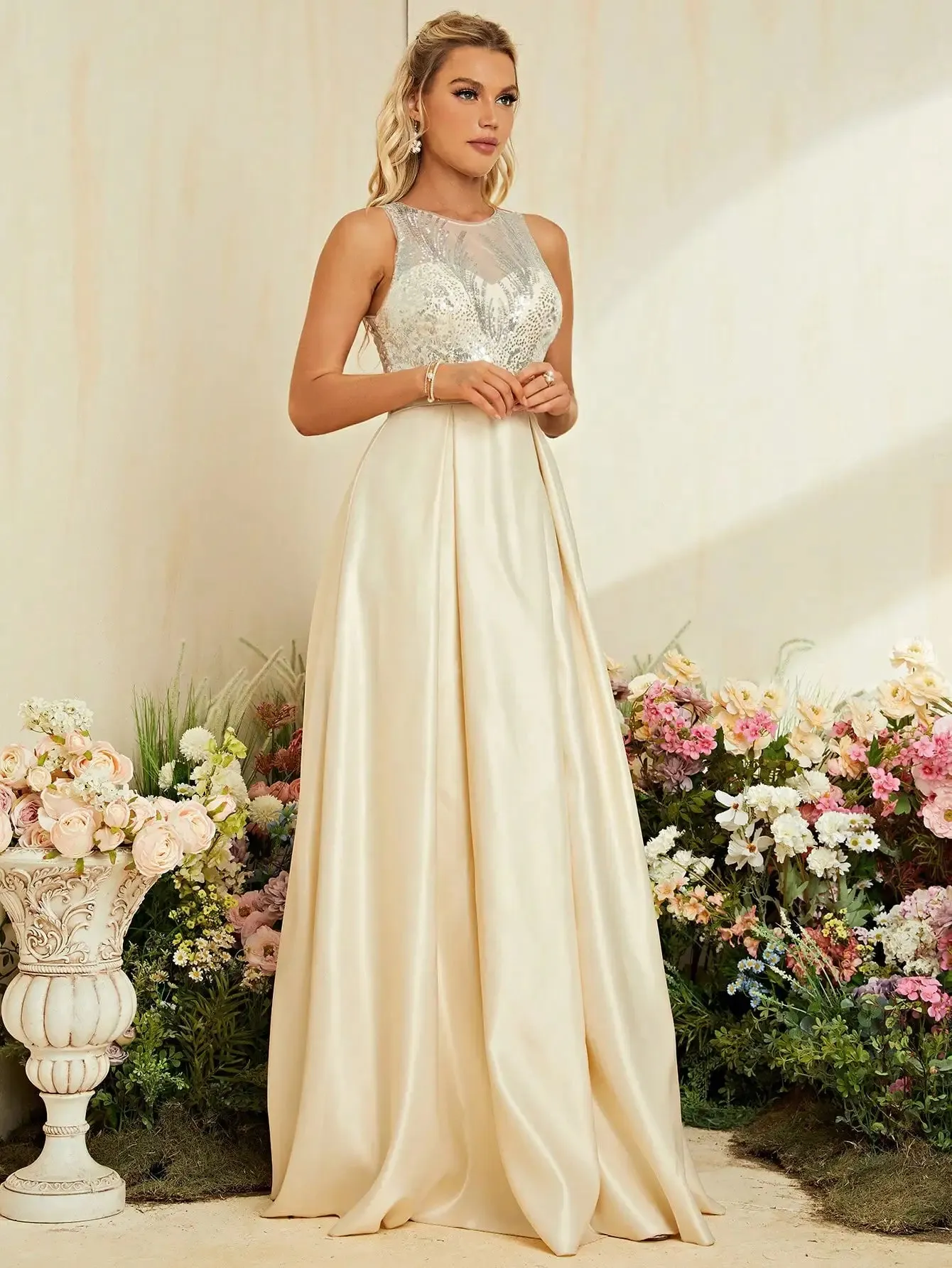 Formal Ivory Dress for Opera Evenings Sequined Gown