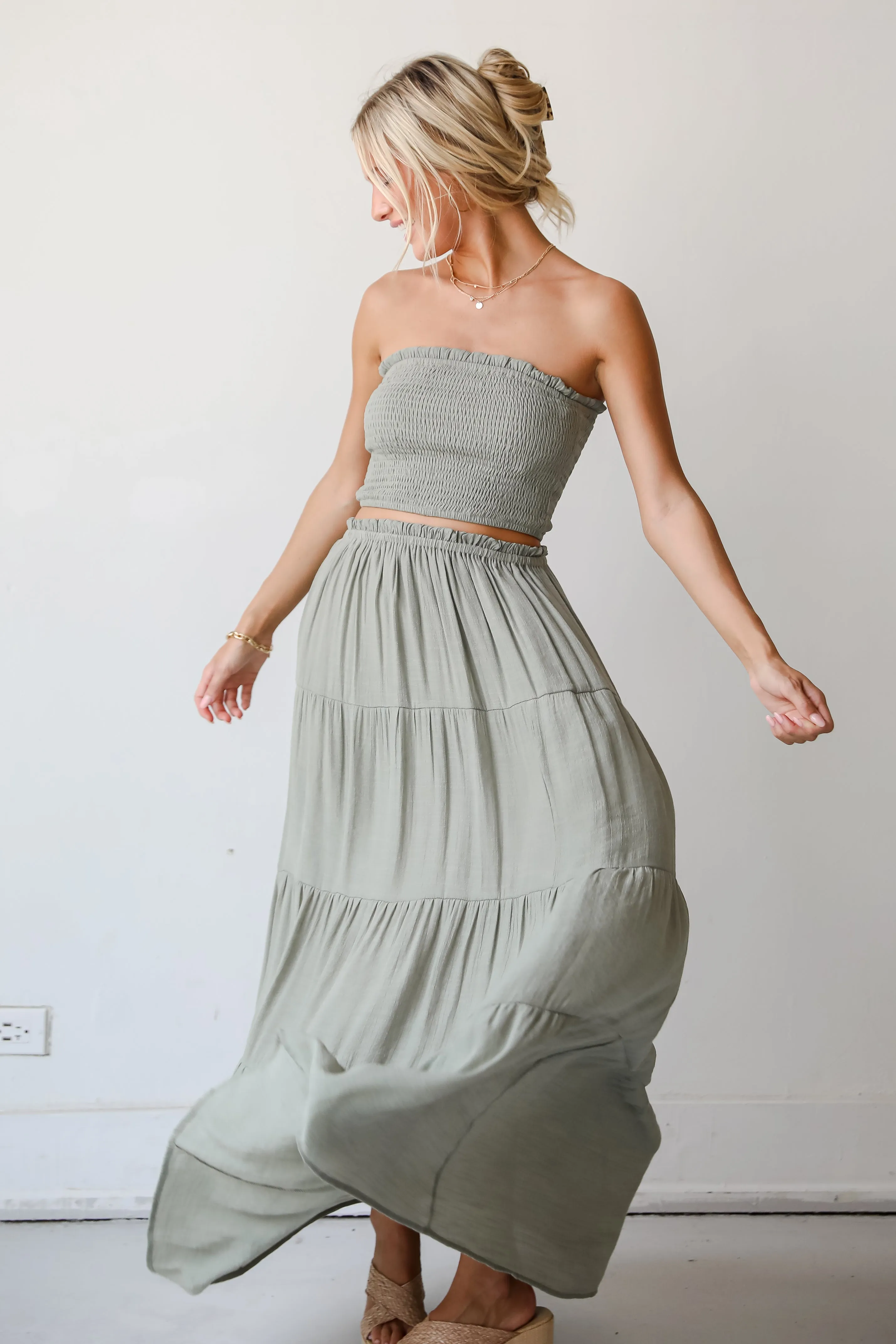 Goddess Vibes Light Olive Tiered Maxi Skirt - DU DEAL