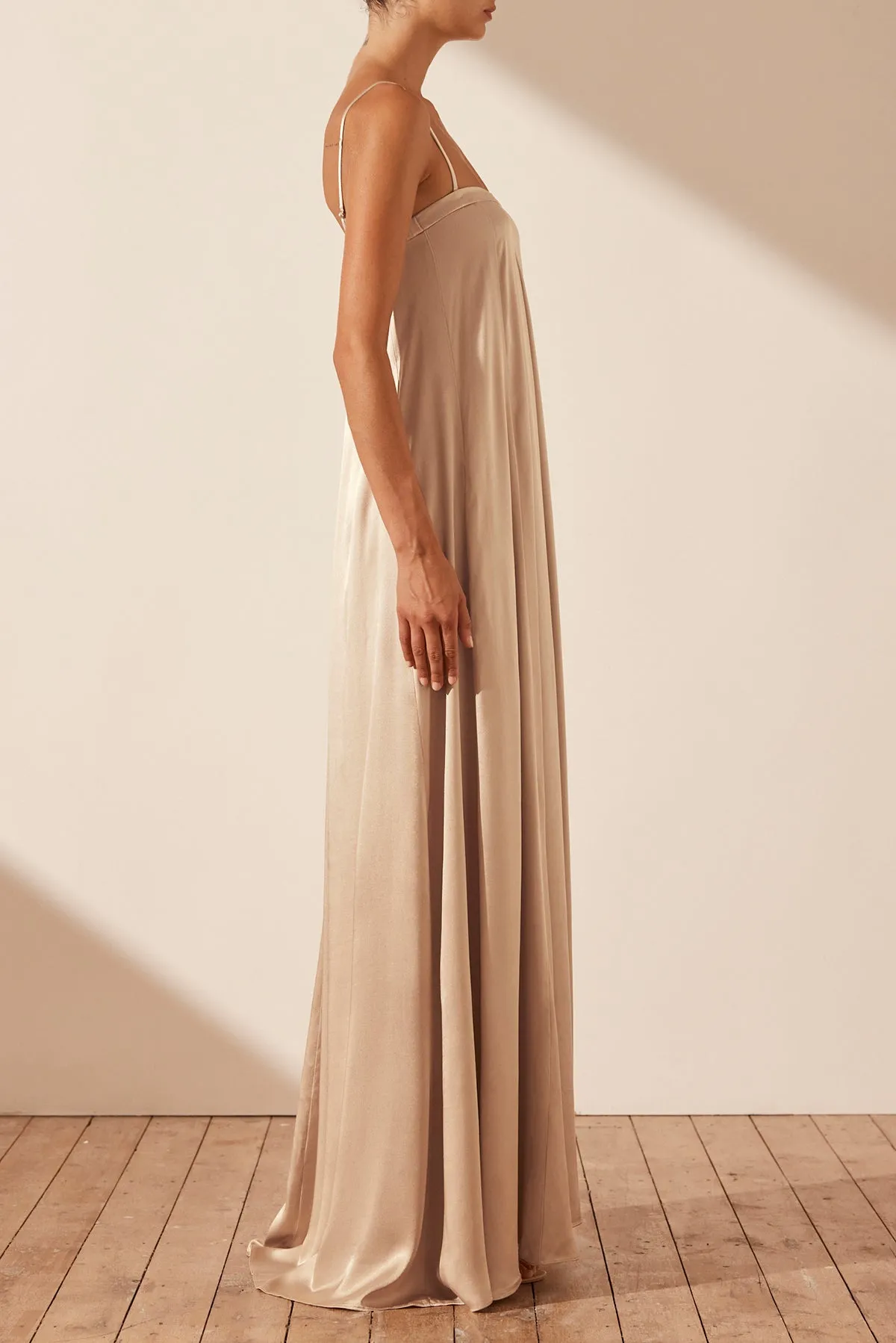 LA LUNE COLUMN MAXI DRESS - GOLD