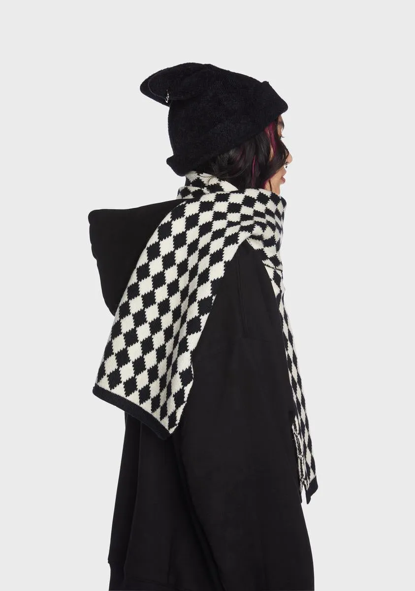 Low On Energy Checkered Scarf