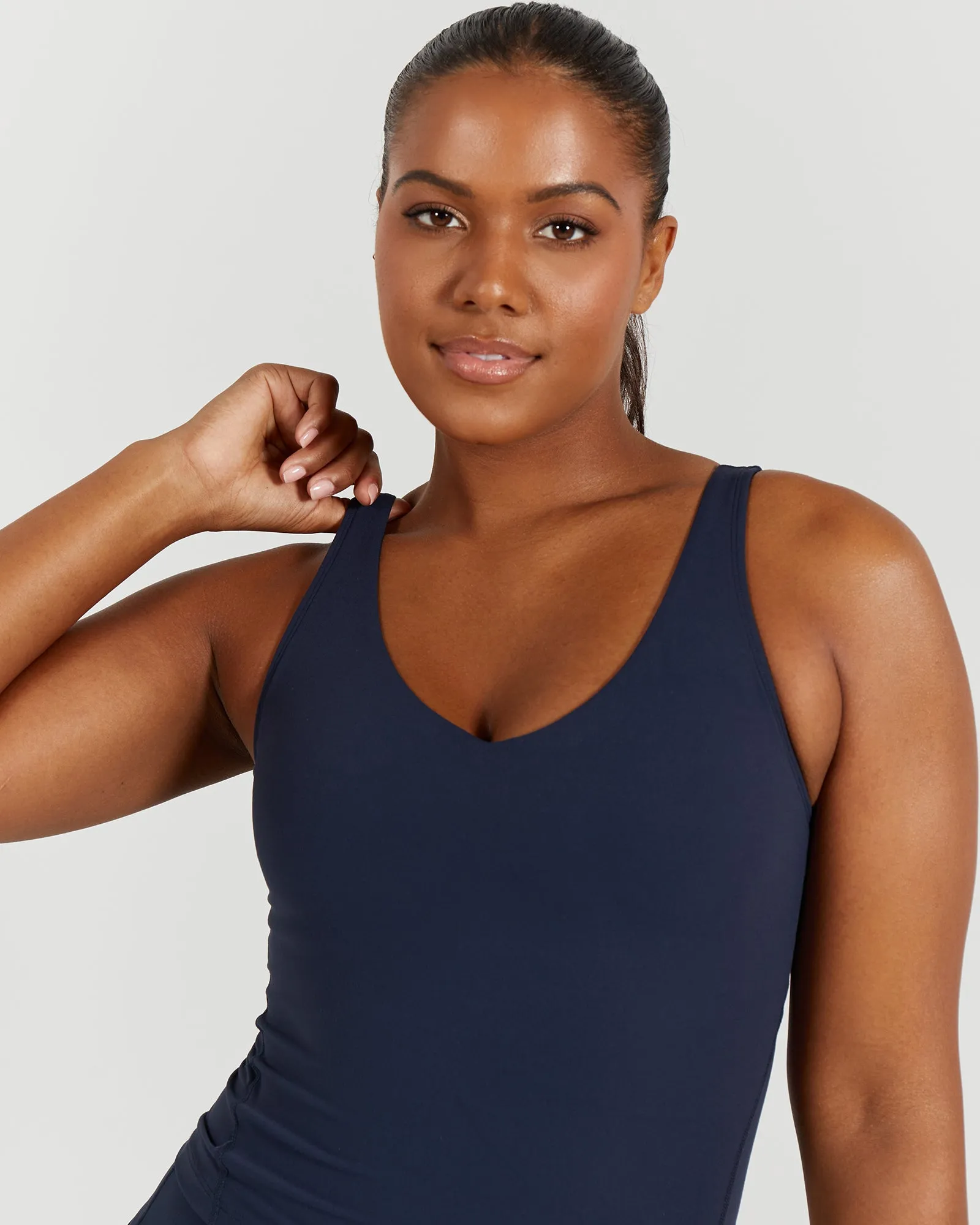 LUXE BROOKE LONGLINE TOP - DEEP NAVY