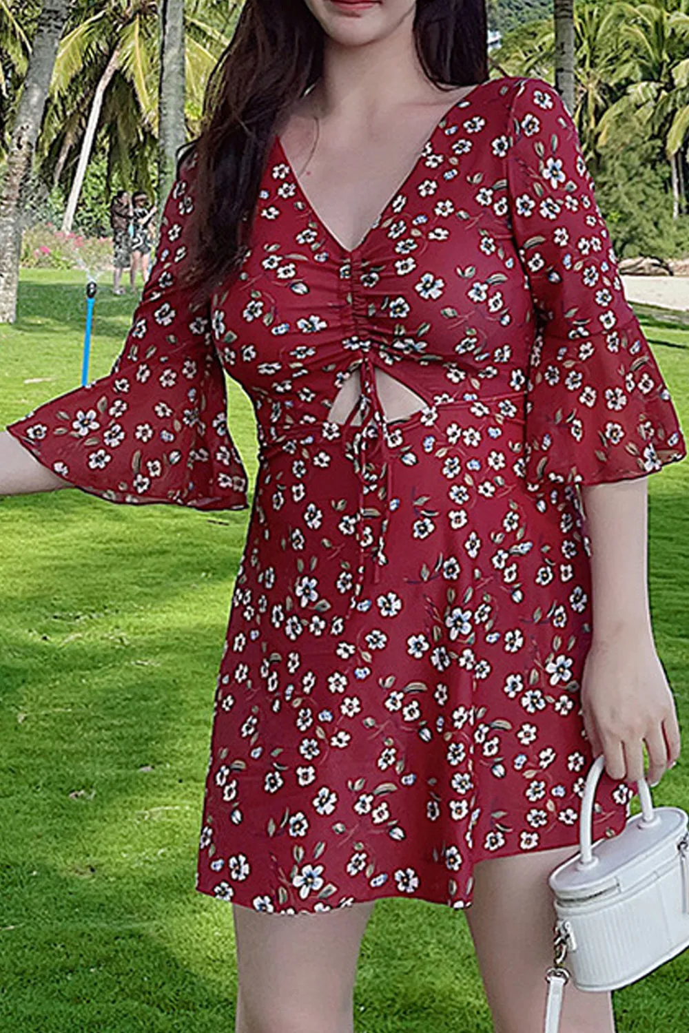 Women Above Knee Fabulous Floral Pattern Deep V-Neck Short Sleeve Casual A-Line Summer Fashion Dress - WPD85456